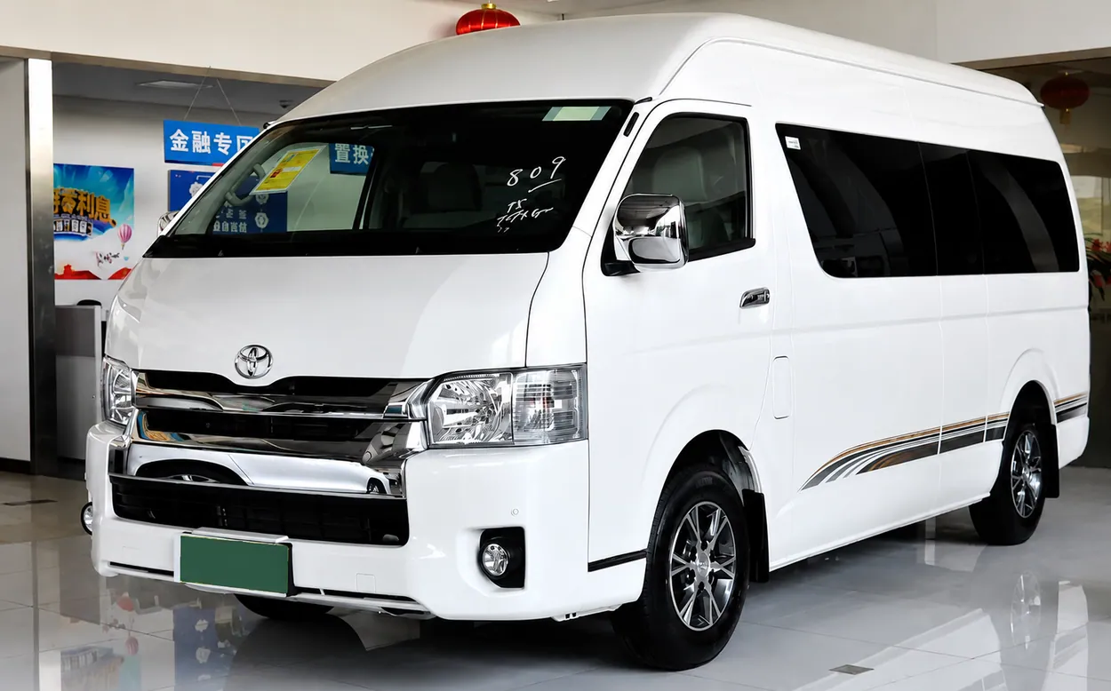 Van 13-Sitzer